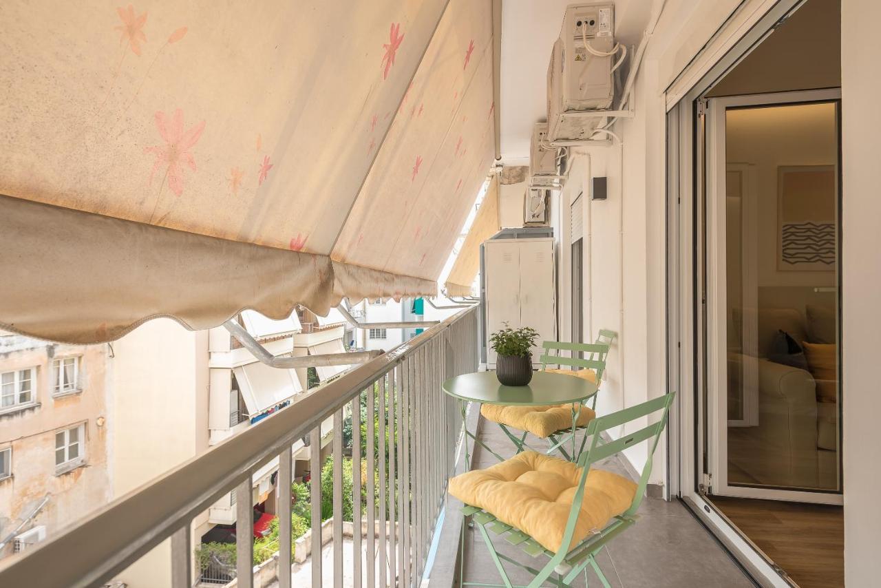 Chic And Comfort Home In Central アテネ エクステリア 写真