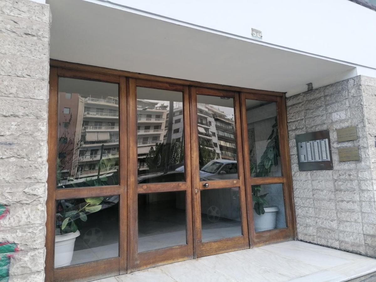 Chic And Comfort Home In Central アテネ エクステリア 写真